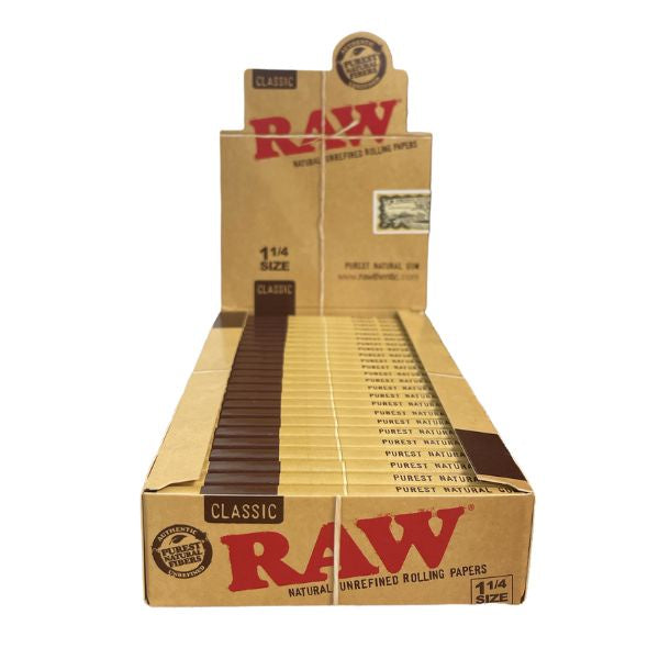 RAW Classic 1&1/4 Rolling Paper (Box of 24)