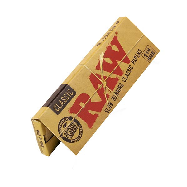 RAW Classic 1&1/4 Rolling Paper — Grow Guru
