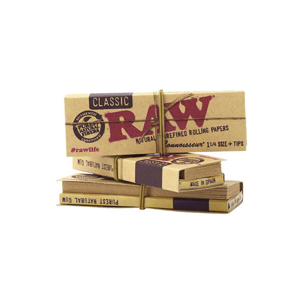 RAW Classic Connoisseur 1&1/4 Rolling Papers + Tips