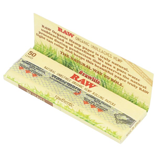 RAW Organic 1&1/4 Rolling Papers + Tips